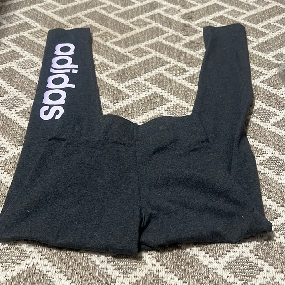 Adidas women’s gray and purple  leggings Size Xs